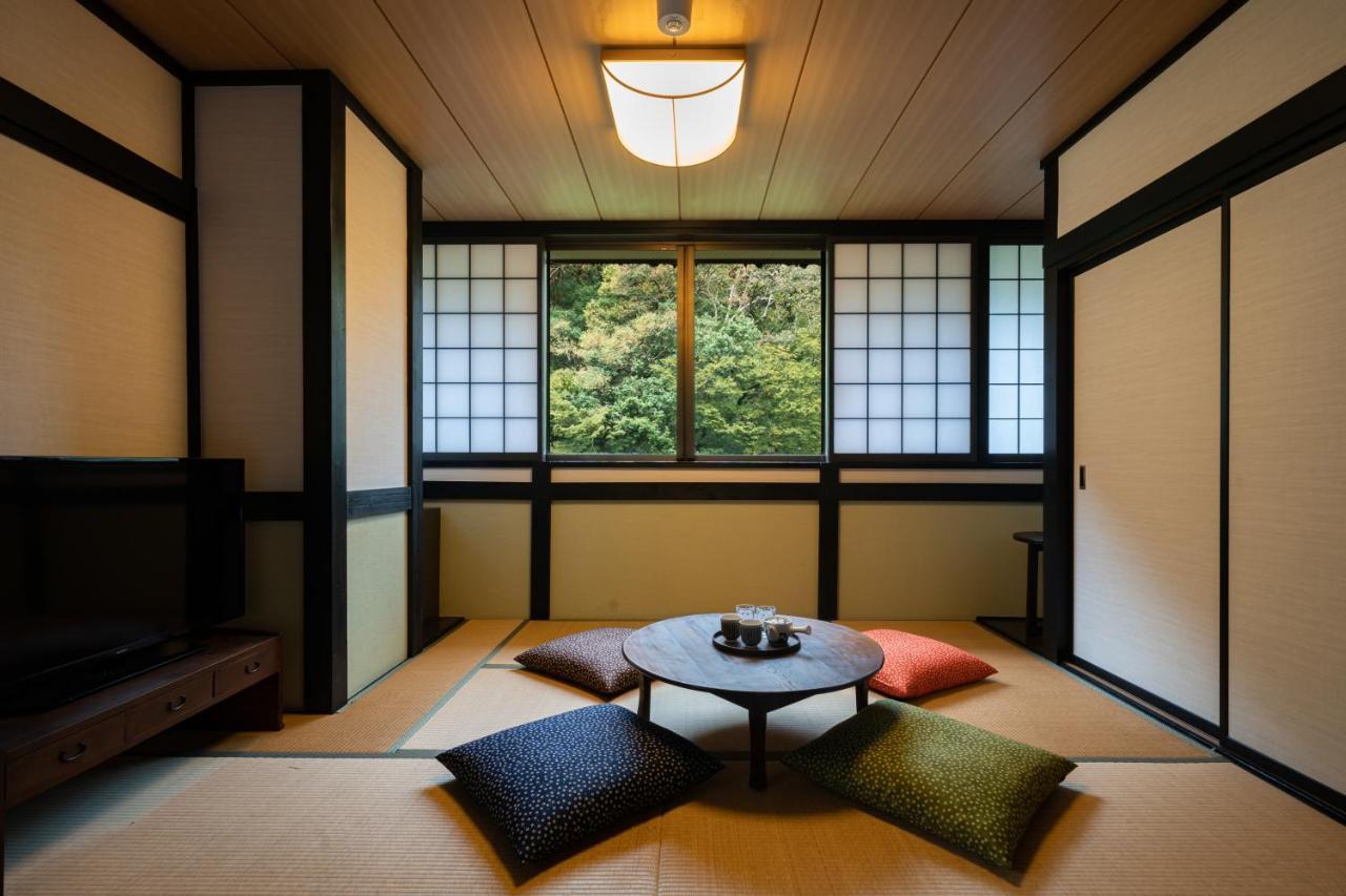 Onsen Guest House Tsutaya Hakone Bagian luar foto